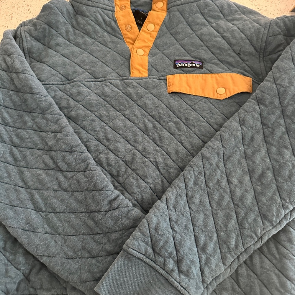 Patagonia Organic Cotton Pullover in Blue and Tan